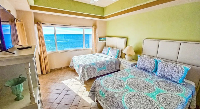 Spectacular 2 Bedroom Condo on Sandy Beach at Las Palmas Resort B-605 2 Condo by RedAwning, Book Resort Puerto Penasco Sonora