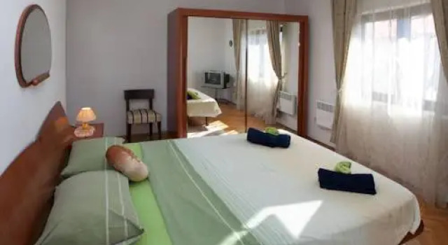 Sun Odyssey Zenta Apartments, Prenota Appartamento Splitska 