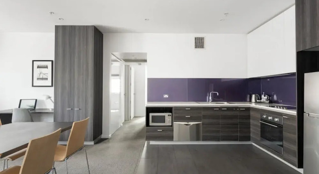Апартаменты c 1 комнатой с балконом Tyrian Serviced Apartments Fitzroy