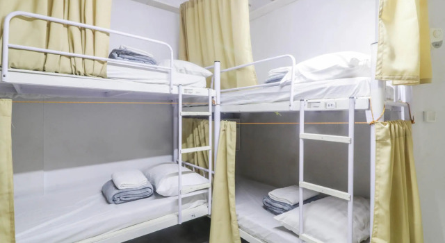 Кровать в общем номере (женский номер) D Bunk Dormitory