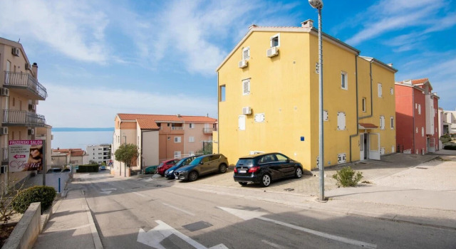 Stunning Apartment in Makarska With Wifi and 1 Bedrooms