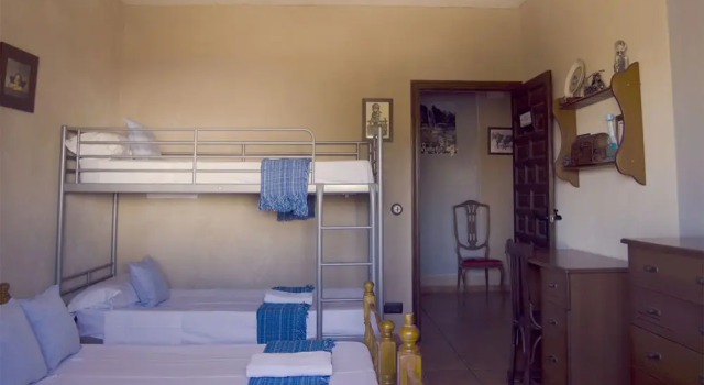Casas Rurales Alhambra - Lagunas de Ruidera - ESPECIAL GRUPOS, Забронировать Отель Аламбра Ciudad Real Province