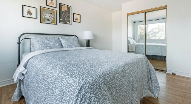 Family & Corporate home in Mississauga, Varaa Hotelli Mississauga 
