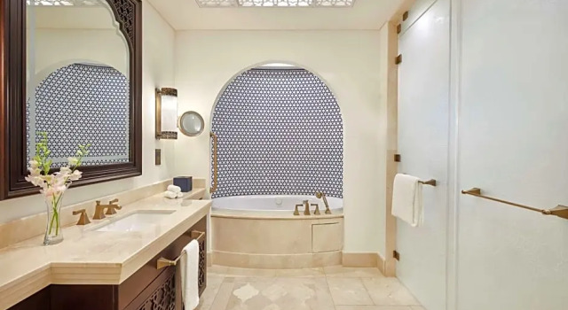 Вилла Royal Hilton Salwa Beach Resort and Villas