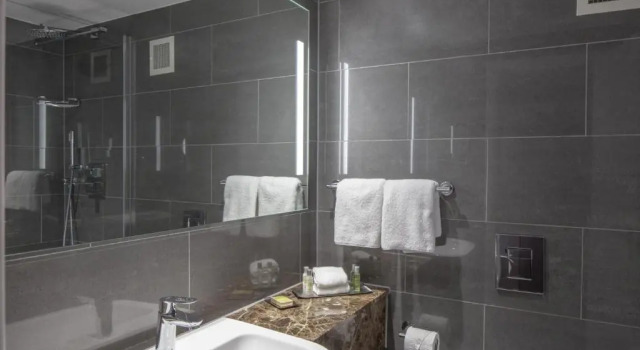 Двухместный номер Superior с красивым видом из окна DoubleTree by Hilton Bristol City Centre