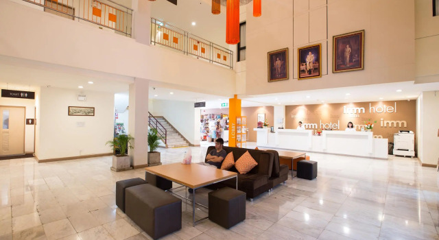 Imm Hotel Thaphae Chiang Mai, Забронировать Отель Отели Чиангмай с парковкой, рядом с Wat Srisupan, Парковка