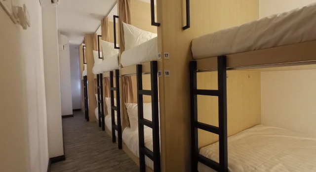 Кровать в общем номере (мужской номер) Signel Hostel