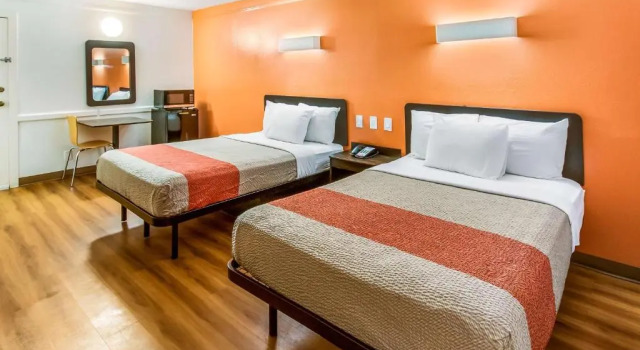 Четырёхместный номер Standard Motel 6-Euless, TX - DFW West