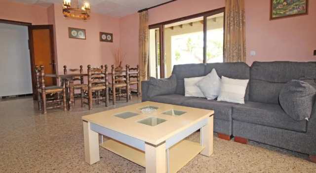 Apart-rent PANI Casa con jardín 0081