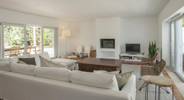 Villa Linda (AL) in Setúbal, Rezervovat Vila Hotely v Lisabon s bazénem, Bazén