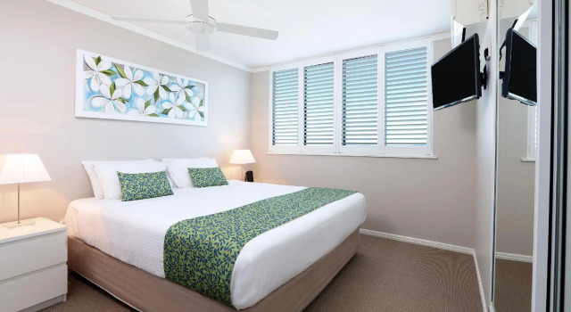 Апартаменты Standard Peninsular Beachfront Resort