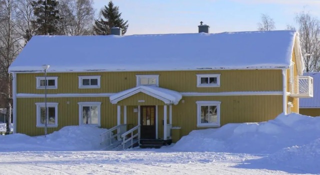 Storstrand Kursgård, Varaa Hotelli Piitime Norrbotten