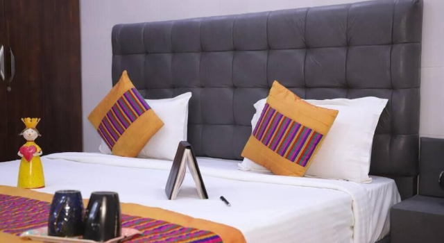 Fortune Home Service Apartment 1Bhk,L-36B, Saket, Забронировать Апартаменты/квартира Отели Нью-Дели с парковкой, Парковка