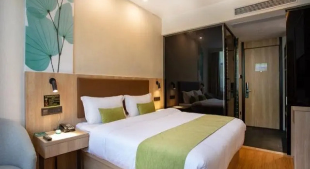 GreenTree Inn Shanghai Haiqi Road, Varaa Hotelli Fengxian Shanghai
