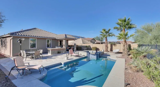Коттедж Near Estrella Mtn! Desert Escape w/ Outdoor Oasis