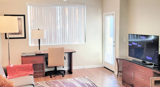 Lovely Apartments at Fullerton
