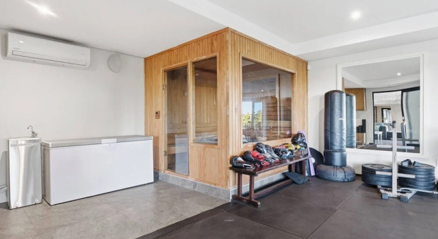 Room-the Yellow-tail Room, Забронировать Гостевой дом Гостевые дома Солт-Рок, Гостевой дом