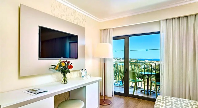 Номер Deluxe с видом на море Hotel Baia Grande