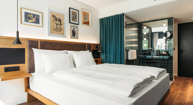 Hotel Schani UNO City