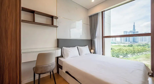 Люкс с балконом и с видом на город Urban Signature Residence Thu Thiem