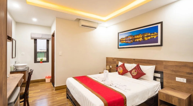 Семейный номер Standard с красивым видом из окна The Lit Villa Hoi An