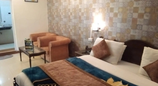 Hotel Aroma Nainital