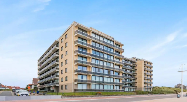 Refurbished comfortable app 1min from the sea