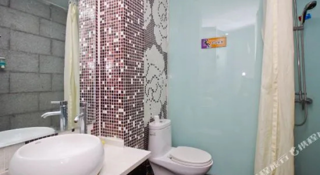 肥西三河梦江南酒店