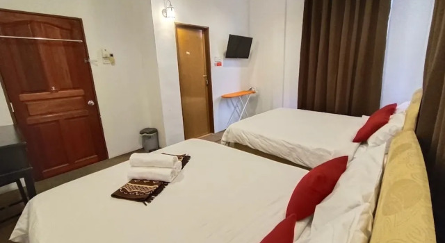 Люкс OYO 90868 Oba Hotel