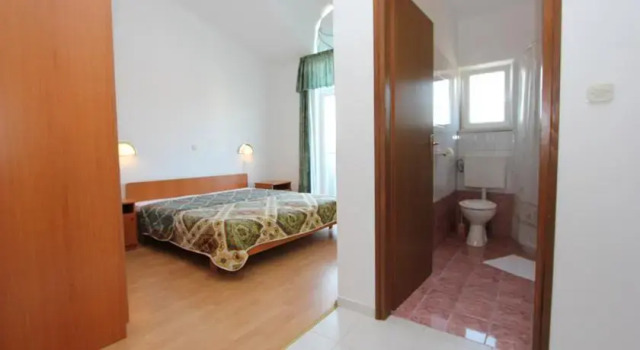 B&B Garni, Забронировать Гостевой дом Гостевые дома Медулин, рядом с Песчаный пляж Биеца, Гостевой дом