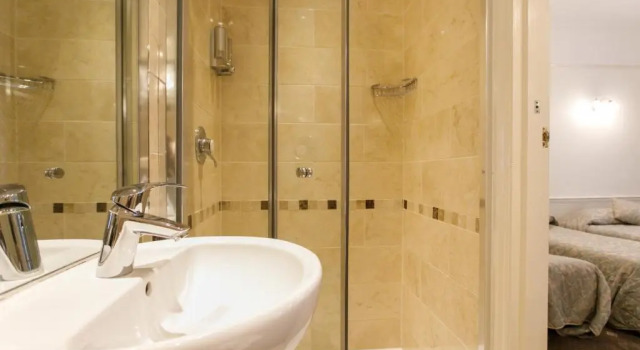 Семейный номер Standard Jesmond Hotel
