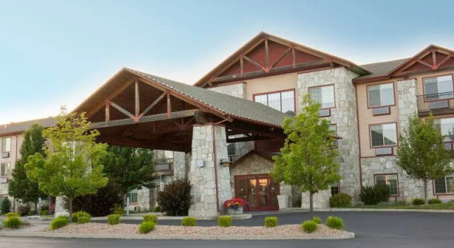 Люкс c 1 комнатой Holiday Inn Express & Suites Cheney by IHG