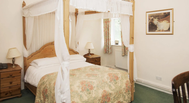Paddington House Hotel, Book Hotel Warrington 