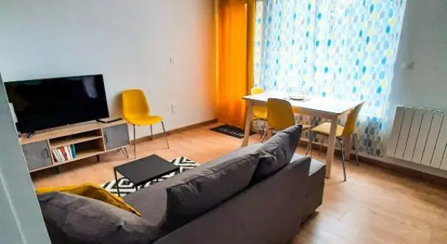 Appartement douillet boulevard Villebois-Mareuil, Rezerwuj Apartament Rennes 