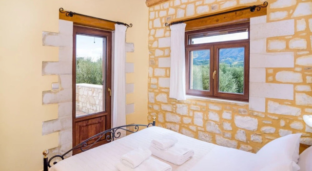 Villa Ostria Near Georgioupolis - 5BD 4BA 10pl