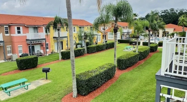 Шале с балконом 3BR Townhome Lake Berkley - Near Disney