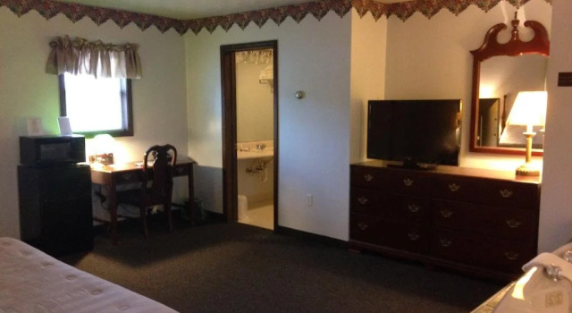 Fred's Inn, Varaa Hotelli Norwich New York State