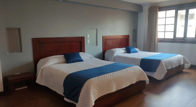 Четырёхместный номер Superior SÁ Hotel