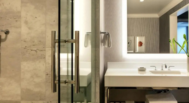 Номер Premium Kimpton Tryon Park Hotel by IHG