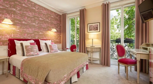 Двухместный номер Deluxe с балконом Hôtel Relais Saint Jacques Paris