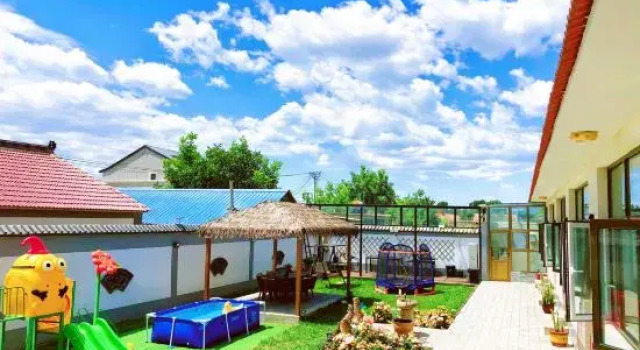 Beijing dream house, Book Hotel Hoteller i Beijing Province med parkering, Parkering