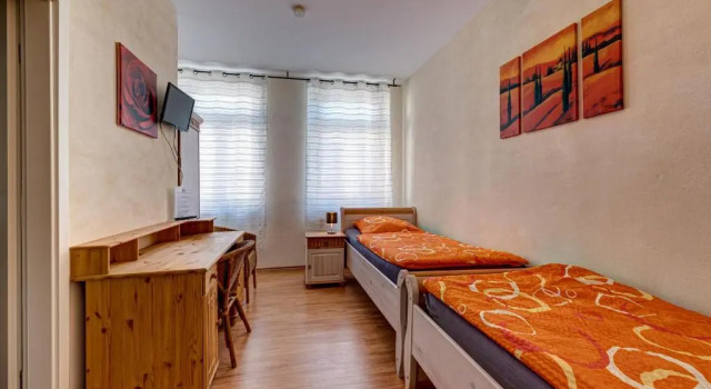 Jakobshof, Prenota Hotel Freckenfeld 