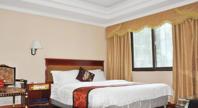 Guangzhou Jinyan Boutique Hotel, Забронировать Бутик-отель Отели Гуанчжоу 3 звезды, рядом с Зоопарк Гуанчжоу, 3*