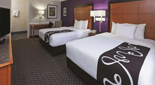 La Quinta Inn by Wyndham San Marcos, Buchen Sie Gasthaus San Marcos Texas Hill Country