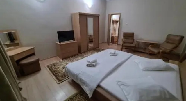 Mi Sian Mura Hotel, Đặt Khách sạn Khách sạn 3 sao ở Lugoj, 3*