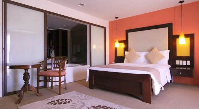 Dwuosobowy junior suite i balkonem Coron Gateway Hotel and Suites