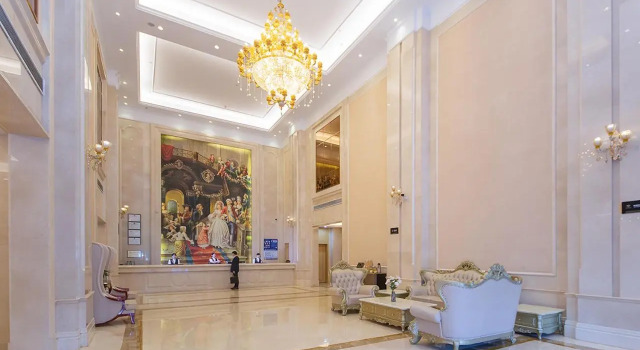 Vienna International Hotel (Jingzhou Wuyue Plaza Xintiandi)