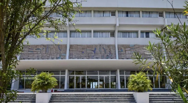 Hotel Sarakawa, Book Hotel Hoteller i Lomé med parkering, Parkering