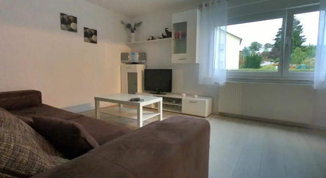 Moderne helle 2,5 Zimmer Wohnung mit großem Bad und Küche in Trossingen, Забронировать Отель Троссинген Swabian Alps