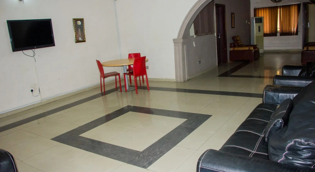 David Royal Suites
